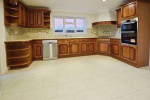 Kitchen Area- click for photo gallery